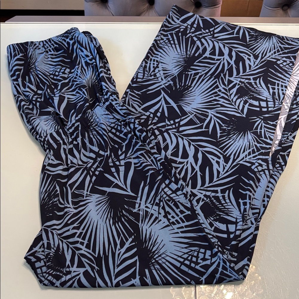 G.I.L.I. Palm tree Print in Black and Blue romper in large